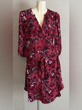 NWT Size 10 (M/L) Torrid Floral Long Sleeve Dress